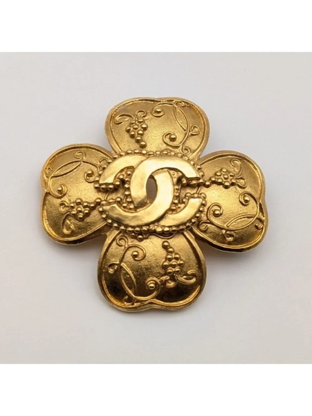 Chanel Brooch CC Logo Clover Gold Vintage